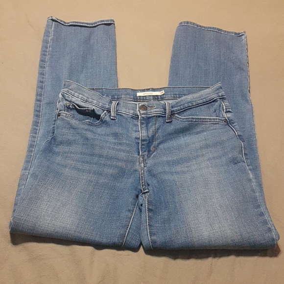 Women's Levi's slimming straight jeans - Picture 1 of 3